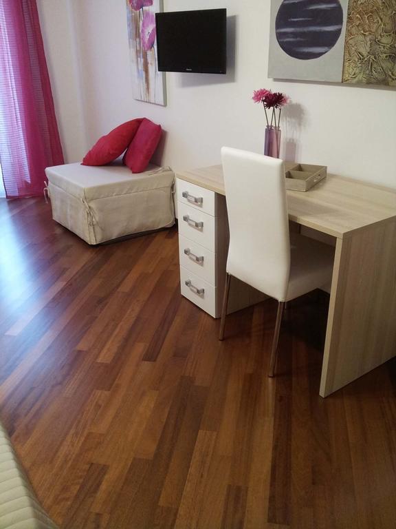Residenza Piazza Moro Bed and Breakfast Μπάρι Δωμάτιο φωτογραφία